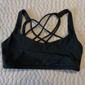 Lululemon Energy / Criss Cross Racerback Sports Bra Green Like New-size small